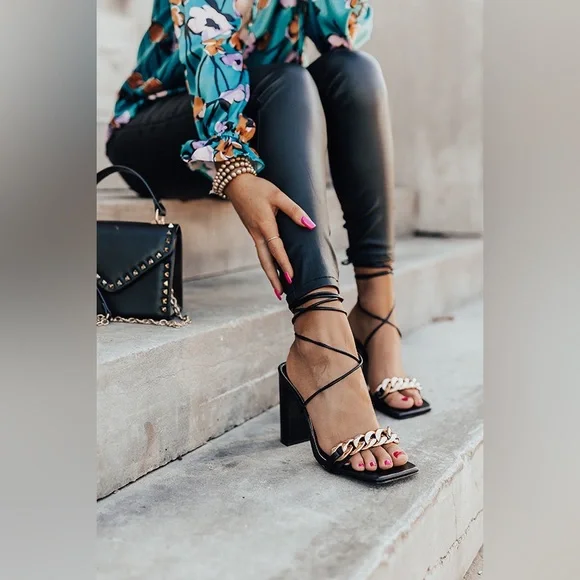 LAICIGO Womens Lace up Heeled Sandals Square Open Toe Chunky Block Heel … - Picture 3 of 9